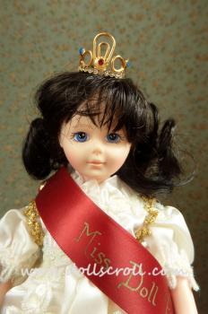 Robin Woods - Cynthia Ann - Miss Doll Fantasy - Doll
